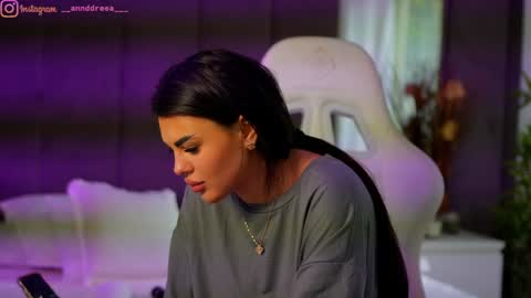 Dee online show from 16, 10, 2025