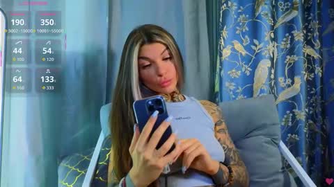 Snapshot of perfecttbaby77n chatting on 4, 10, 2025 Anna online show from 4, 10, 2025