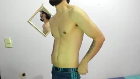 Snapshot of perla_8710 chatting on 24, 1, 2025 Diana And Alan online show from 24, 1, 2025