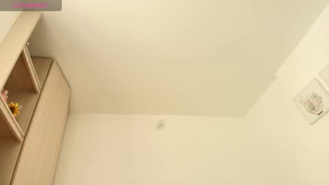 Snapshot of perla_hot4u chatting on 7, 1, 2026 online show from 7, 1, 2026