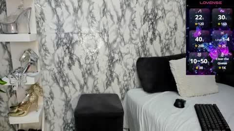 Snapshot of perla_thompson1 chatting on 26, 2, 2025 Perla Thompson online show from 26, 2, 2025