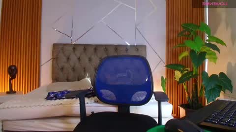  PERLA online show from 18, 4, 2026