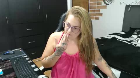 Snapshot of perlagoloza05 chatting on 5, 2, 2026 goloza online show from 5, 2, 2026