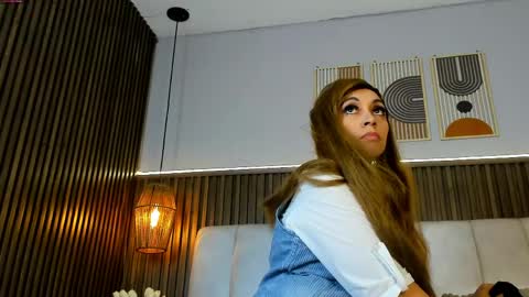 Snapshot of perlapreciosa chatting on 12, 4, 2026 PerlaPreciosa online show from 12, 4, 2026