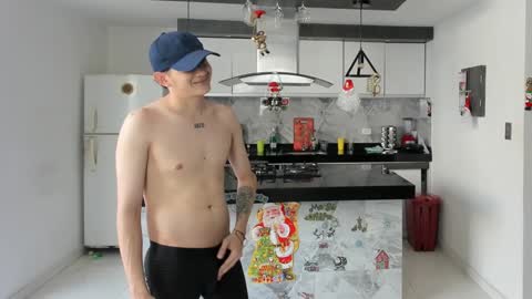 Snapshot of perlasexyhot_ chatting on 2, 1, 2025 perlasexyhot_ online show from 2, 1, 2025