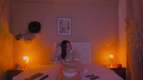 Snapshot of persefone_saira chatting on 17, 4, 2026 Marie online show from 17, 4, 2026