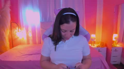 Snapshot of persefone_saira chatting on 29, 4, 2026 Marie online show from 29, 4, 2026