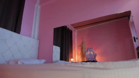 Snapshot of persefone_saira chatting on 22, 5, 2026 Marie online show from 22, 5, 2026