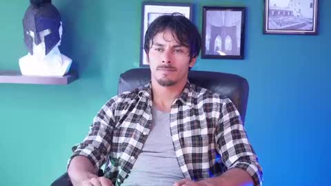 andres    online show from 24, 1, 2025