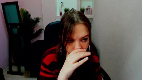 Snapshot of persinaky chatting on 30, 12, 2024 horror flying on the wings of the night.... online show from 30, 12, 2024