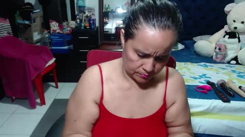 Snapshot of pervert_mommy_x chatting on 13, 12, 2024 SAMY online show from 13, 12, 2024
