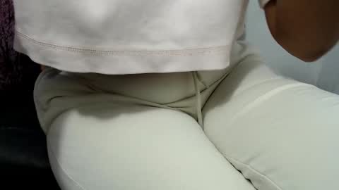 Snapshot of pervert_suseth chatting on 31, 12, 2024 Suseth online show from 31, 12, 2024