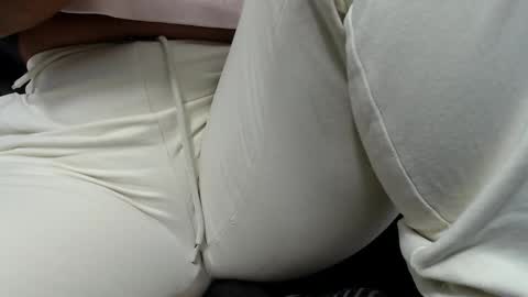 Snapshot of pervert_suseth chatting on 12, 1, 2025 Suseth online show from 12, 1, 2025