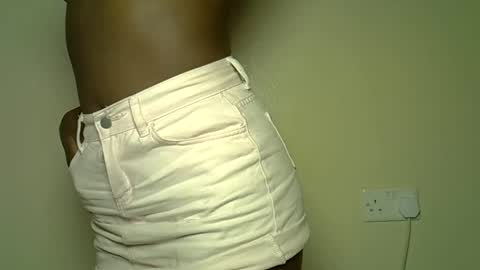 Snapshot of perverted_sweet chatting on 15, 11, 2025 perverted_sweet online show from 15, 11, 2025