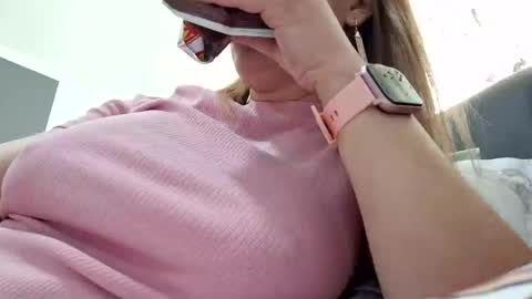 Snapshot of pervygirl69 chatting on 25, 2, 2025 Lisa - online show from 25, 2, 2025