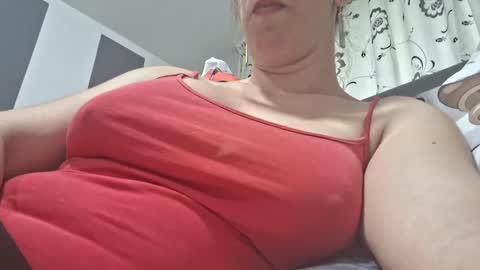 Snapshot of pervygirl69 chatting on 1, 3, 2025 Lisa - online show from 1, 3, 2025