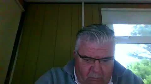 pete112991 online show from 9, 6, 2026