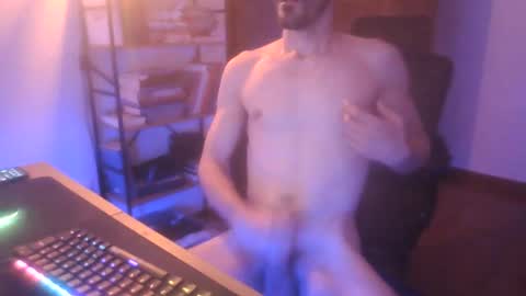 Snapshot of peter_coat chatting on 7, 7, 2026 peter_coat online show from 7, 7, 2026