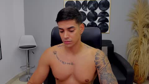 Peter           instagram   Jairquiroga  online show from 5, 3, 2025