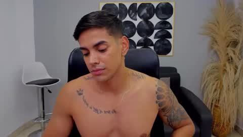 Peter           instagram   Jairquiroga  online show from 6, 3, 2025