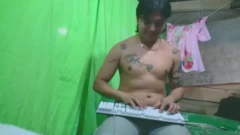 peteresmitd17 online show from 22, 12, 2025