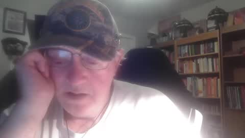 Snapshot of peterinohio57 chatting on 11, 9, 2025 peterinohio57 online show from 11, 9, 2025