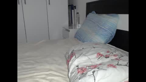 petite_danielle online show from 13, 2, 2026