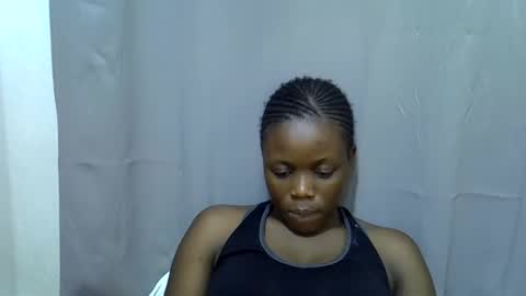 Snapshot of petite_melan chatting on 8, 9, 2025 petite_melan online show from 8, 9, 2025