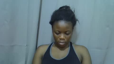 Snapshot of petite_melan chatting on 22, 9, 2025 petite_melan online show from 22, 9, 2025