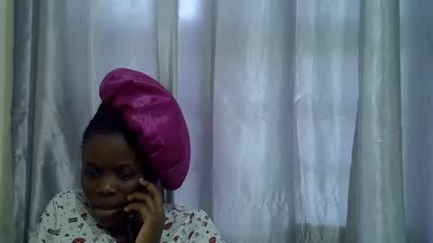 Snapshot of petite_melan chatting on 21, 10, 2025 petite_melan online show from 21, 10, 2025