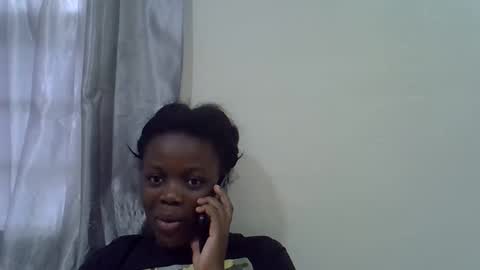 Snapshot of petite_melan chatting on 23, 11, 2025 petite_melan online show from 23, 11, 2025