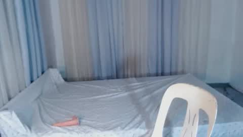 Snapshot of petite_pinay69s chatting on 16, 3, 2026 angela online show from 16, 3, 2026