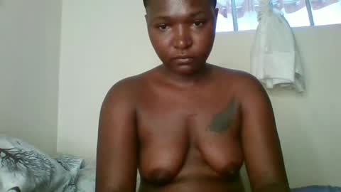 petite_shan online show from 10, 5, 2026