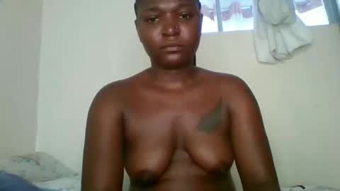 petite_shan online show from 12, 5, 2026