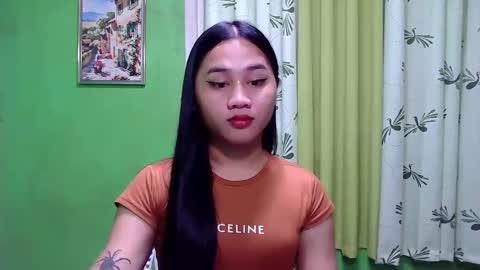 Snapshot of petite_trish chatting on 9, 12, 2024 trish online show from 9, 12, 2024