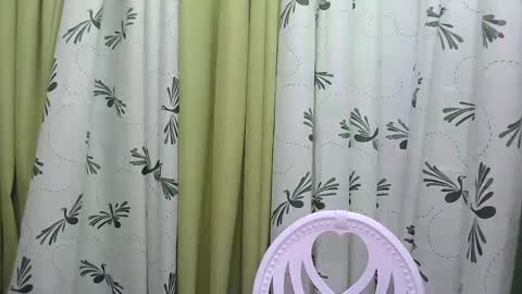 Snapshot of petite_trish chatting on 3, 2, 2025 trish online show from 3, 2, 2025