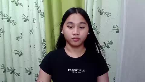 Snapshot of petite_trish chatting on 16, 2, 2025 trish online show from 16, 2, 2025