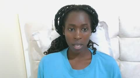 Snapshot of petiteblackjuicy chatting on 8, 7, 2026 Amara online show from 8, 7, 2026