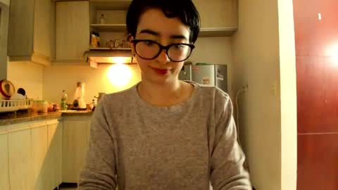 Lunna online show from 5, 4, 2026