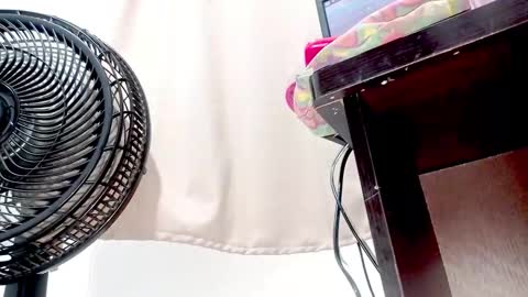 danna online show from 3, 11, 2025