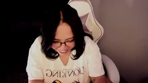 Snapshot of petitelilo1 chatting on 20, 1, 2025 Lilo online show from 20, 1, 2025