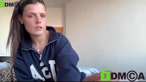 lara online show from 5, 3, 2025