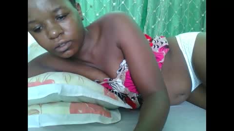 petitesweetchiq online show from 20, 3, 2026