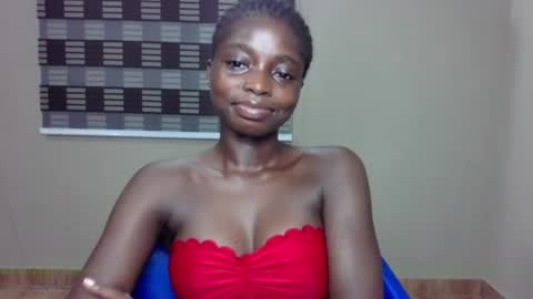 petitexxebony online show from 13, 6, 2026