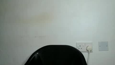 Snapshot of petitgirl88 chatting on 8, 7, 2026 petitgirl88 online show from 8, 7, 2026
