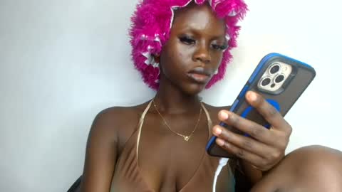 Snapshot of petitgirl88 chatting on 21, 7, 2026 petitgirl88 online show from 21, 7, 2026
