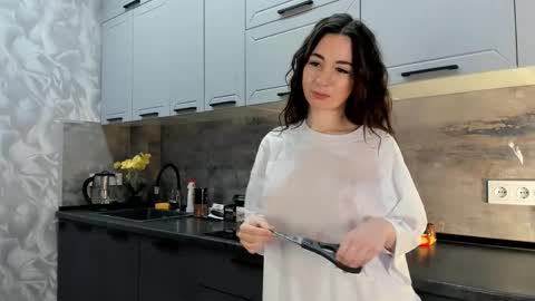 Emma online show from 16, 12, 2024