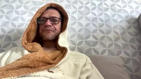 Snapshot of petrovichxxx81 chatting on 22, 5, 2026 petrovichxxx81 online show from 22, 5, 2026