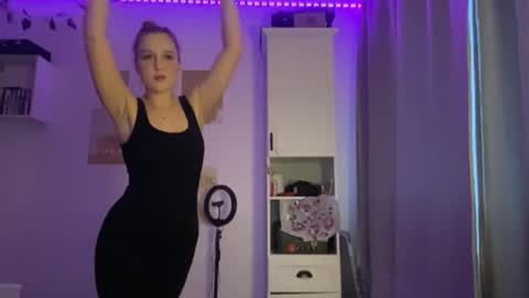 Katie online show from 16, 10, 2025