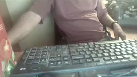 peyo873996 online show from 18, 4, 2026